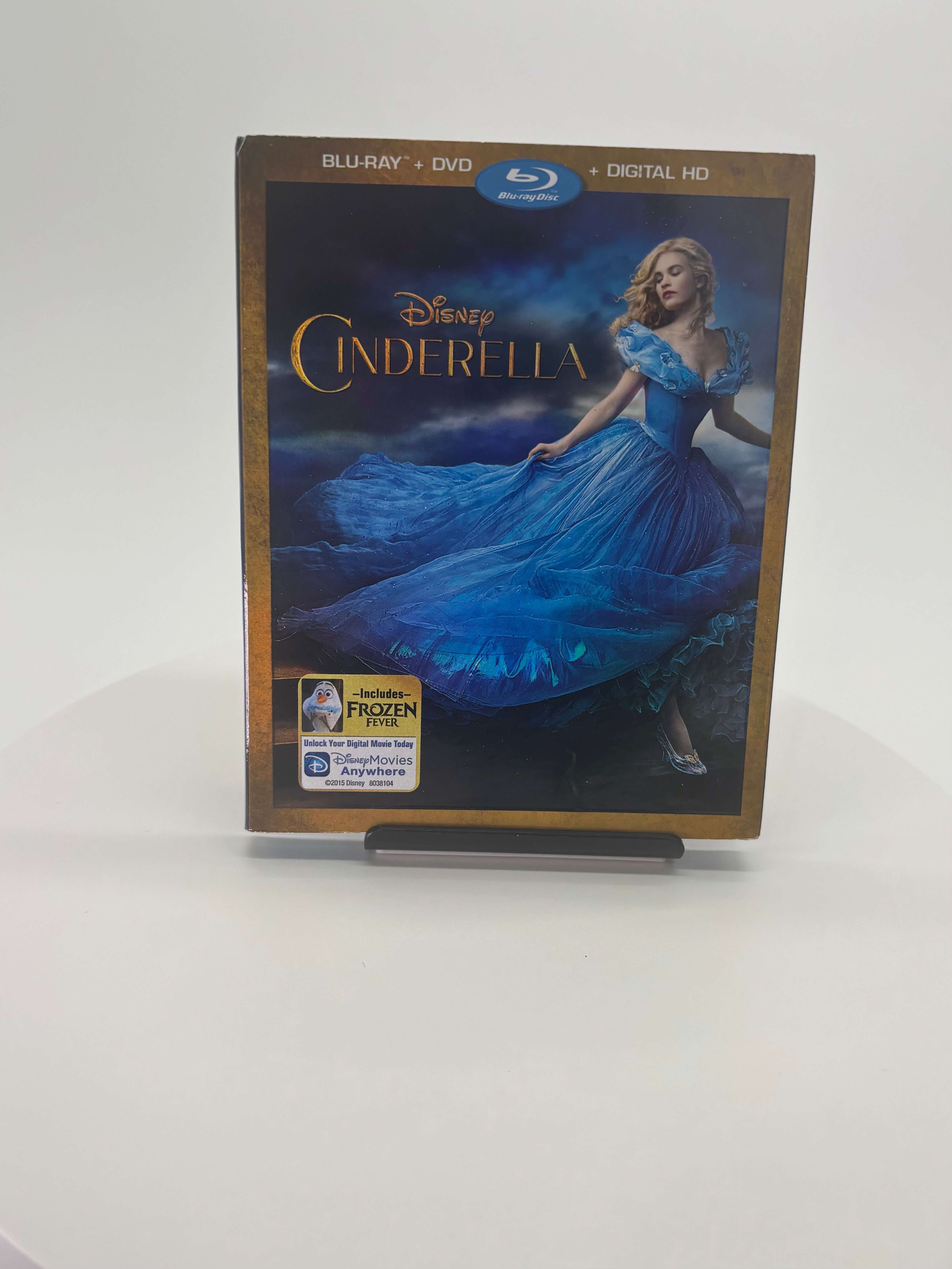 Disney's Cinderella  | Blu-Ray/DVD/Digital Combo Pack